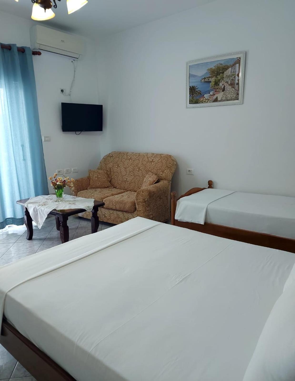 Guesthouse Shpetim Sarandë Exterior foto